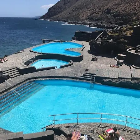 Semesterbostad Casa Con Vistas La Caleta (El Hierro)