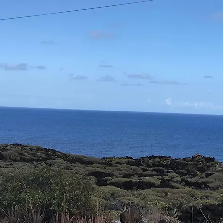 Casa Con Vistas * La Caleta (El Hierro)
