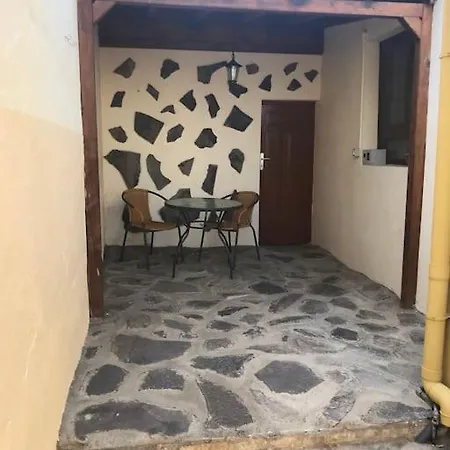 Semesterbostad Casa Con Vistas La Caleta (El Hierro)